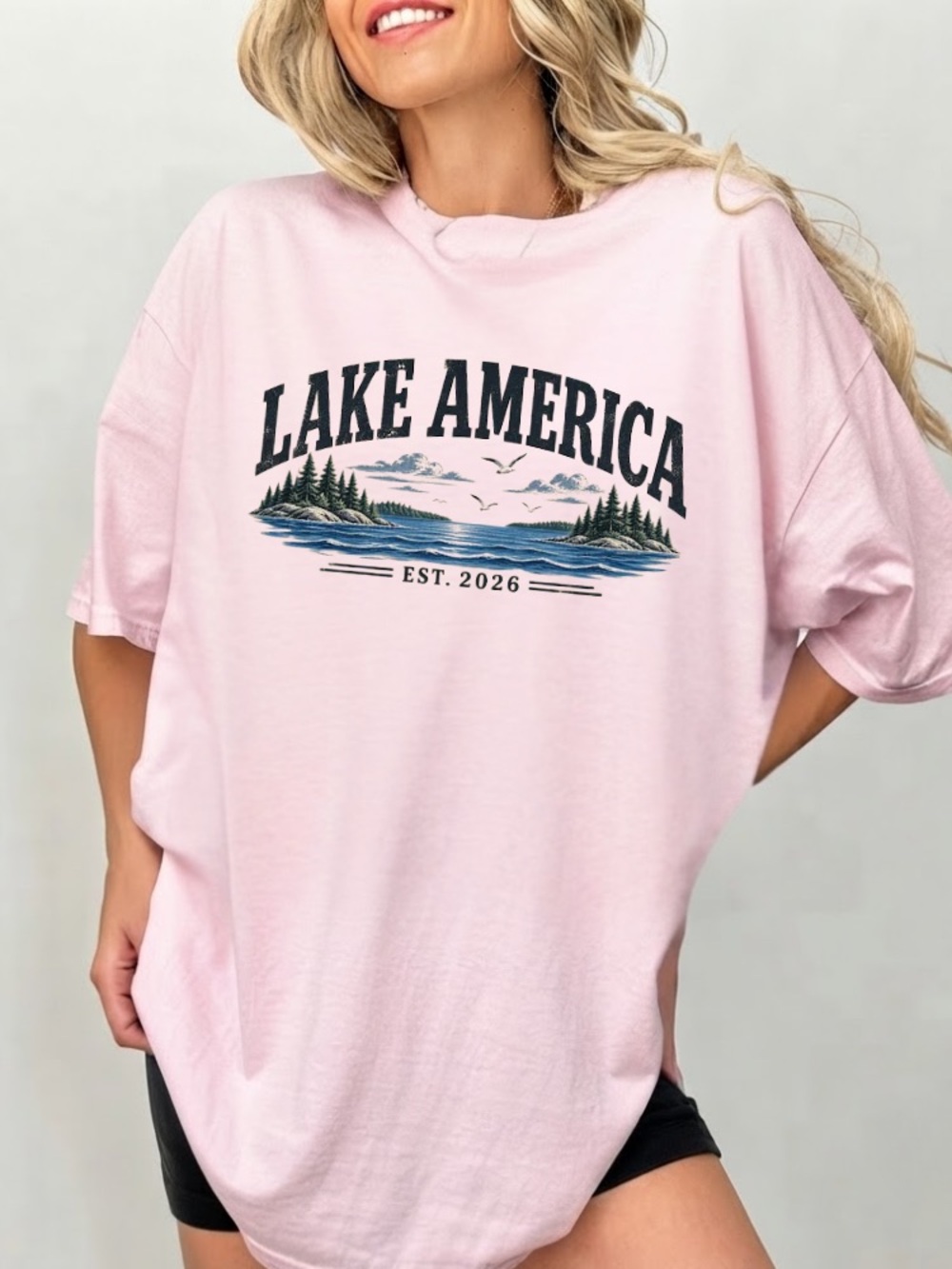 Lake America Est 2026 Nature Landscape Vintage Pink T-Shirt